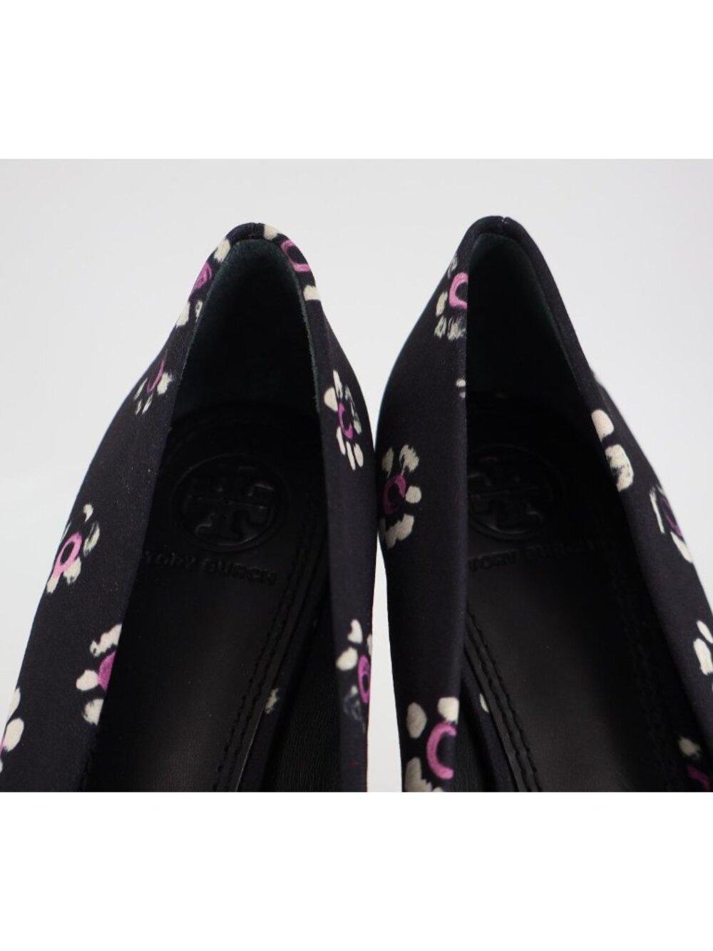 Tory Burch Rosalind Ballet Flats Women's Size 5 Black Floral Satin Bow Pointed - Picture 5 of 8